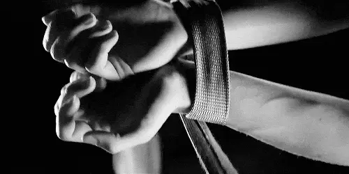 西檬之家-BDSM入门：恋足癖在字母圈的安全解读